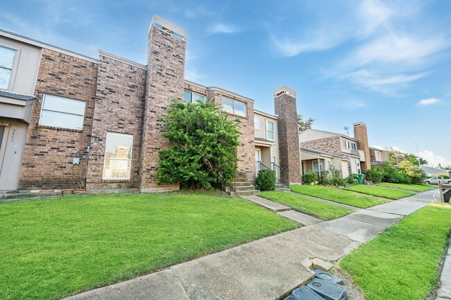 Photo - 6463 Cambridge Glen Ln