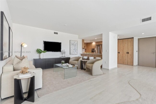 Photo - 10281 W Bay Harbor Dr Unit 301