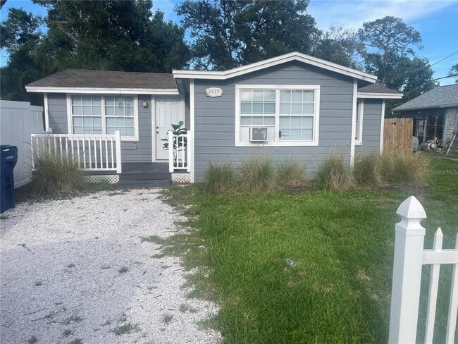 Photo - 3419 19th St E Apartamento Unidad Back ADU