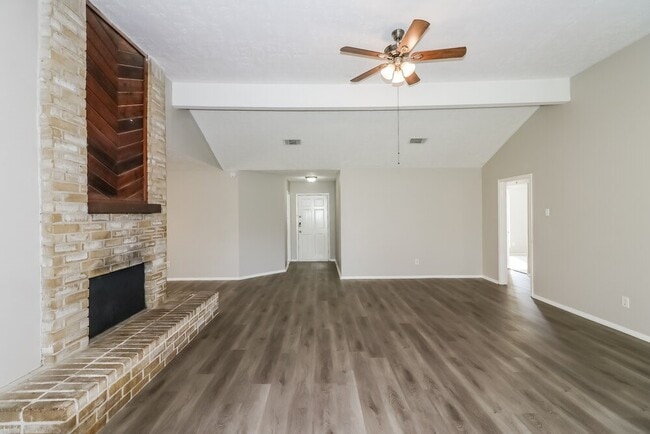 Photo - 3446 Hombly Rd