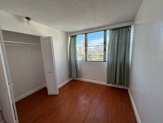 Photo - 2-bedroom, 1-bath, 1-parking