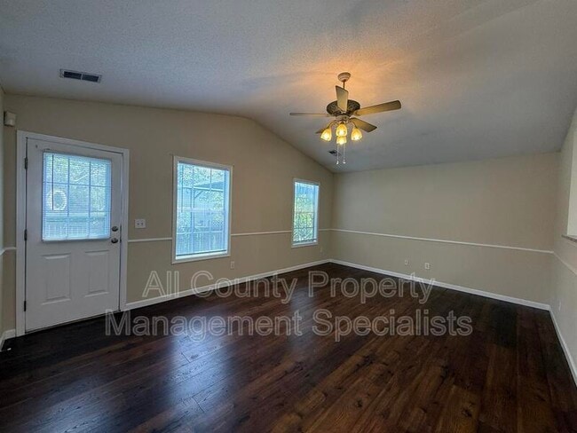 Photo - 112 Malisa Dr