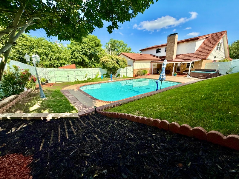Photo - 2309 Kings Country Dr
