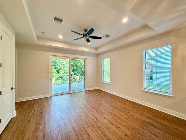Photo - Gorgeous, Modern 2/2 Duplex in Orange City!