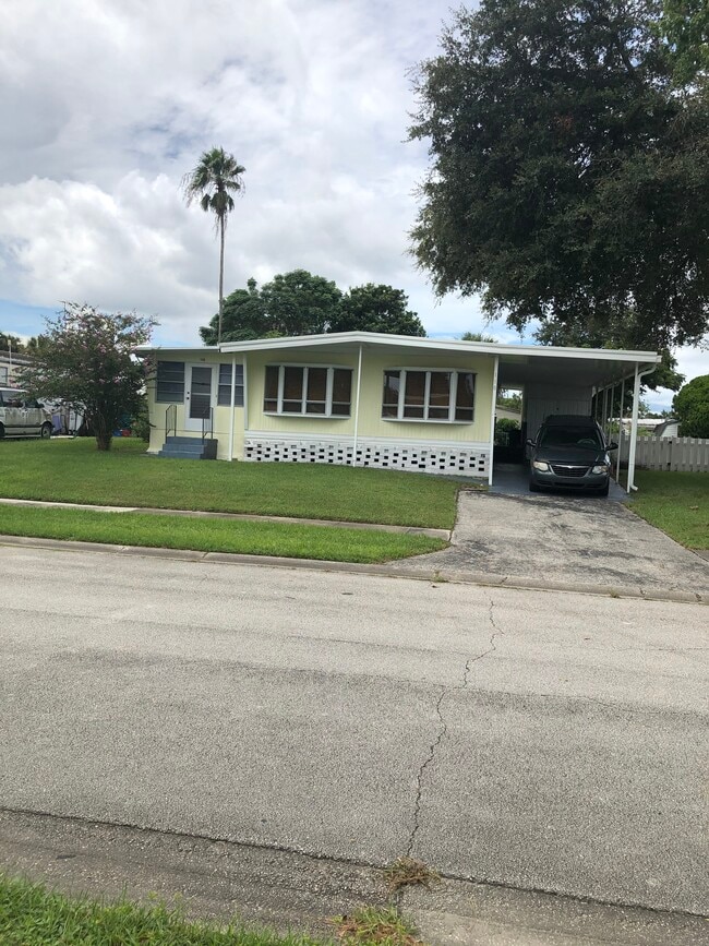 Photo - 110 Kon Tiki Ter