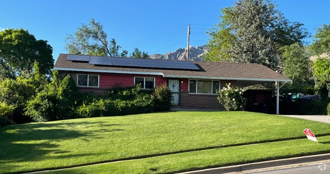 Building Photo - 1746 21st St Rental