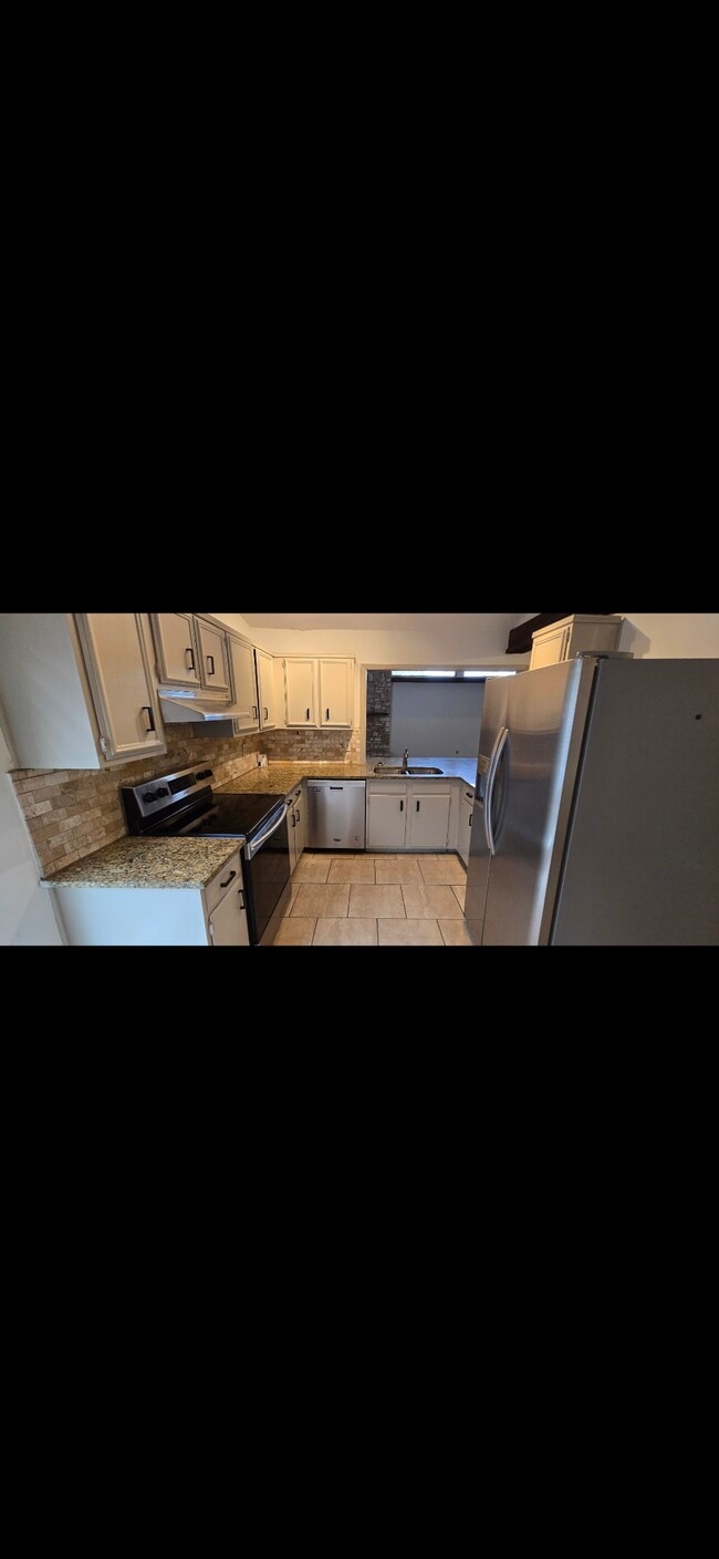 Photo - 12714 La Quinta