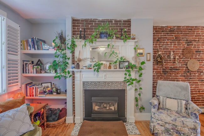 Photo - 100 West Merrimack St Unit 100 W Merrimack St Apt 1
