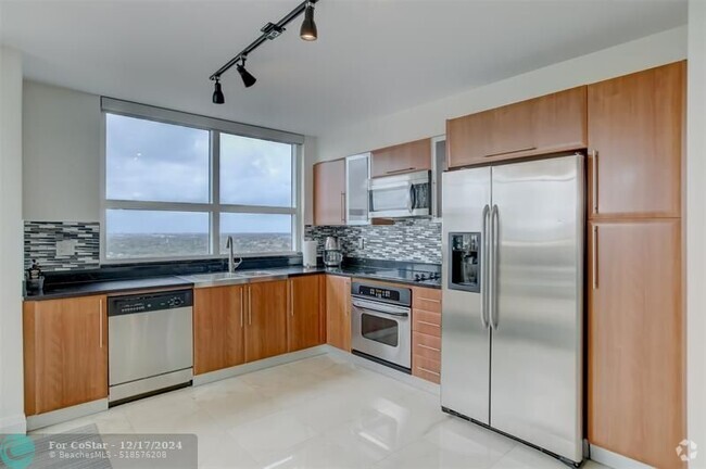 Building Photo - 600 W Las Olas Blvd Unit 1905s Rental