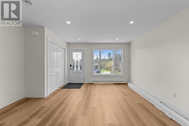 Photo - 305 Petty Harbour Rd