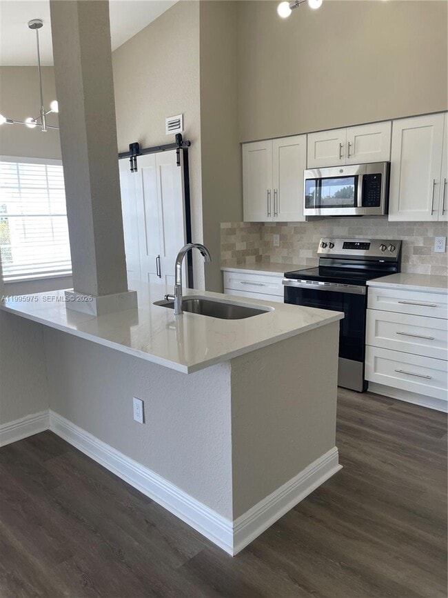 Photo - 2850 N Oakland Forest Dr Unidad 305