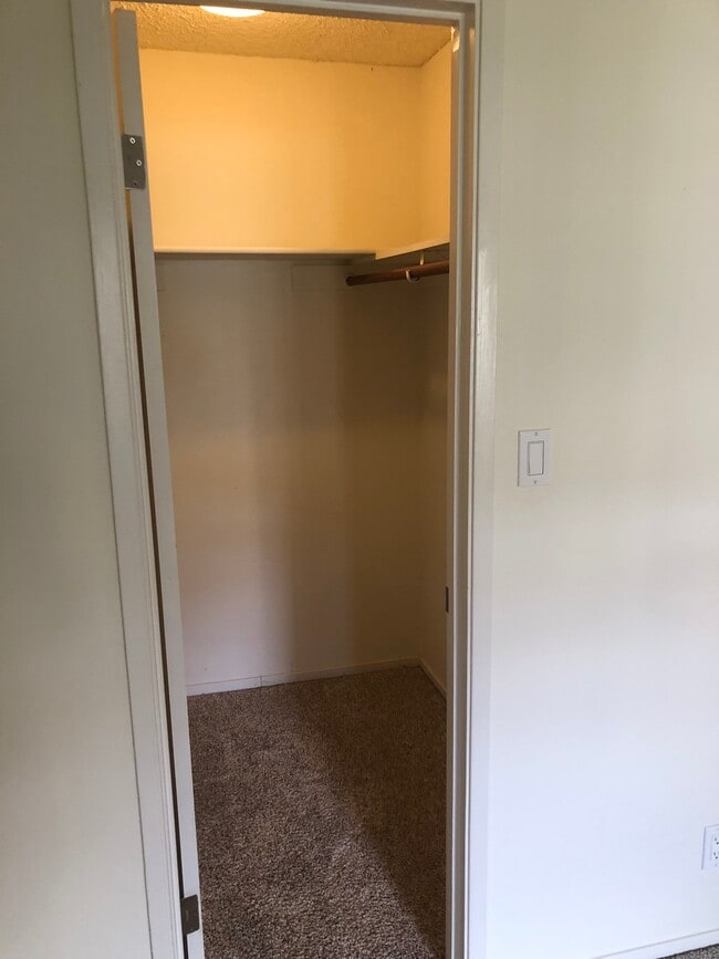 Photo - 100 Kinross Dr Unidad 15