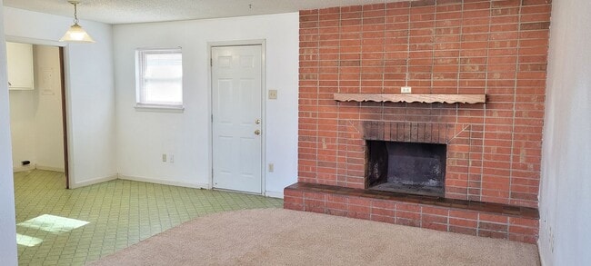 Photo - re1417 Unit 1421