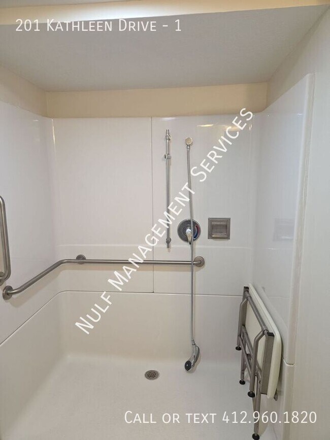 Photo - 201 Kathleen Dr Unit 1