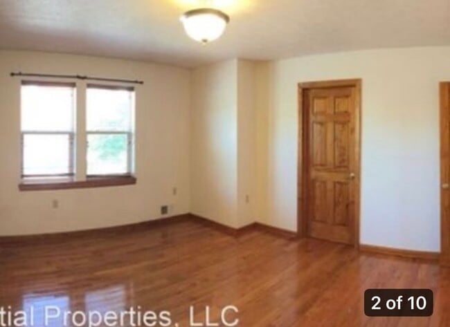 Photo - 753 Edmond St