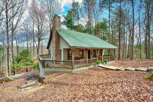 Photo - 325 White Water Run House