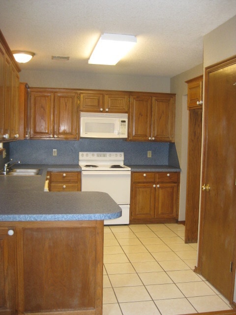 Photo - Charming 4 bedroom 2 1/2 bath home!