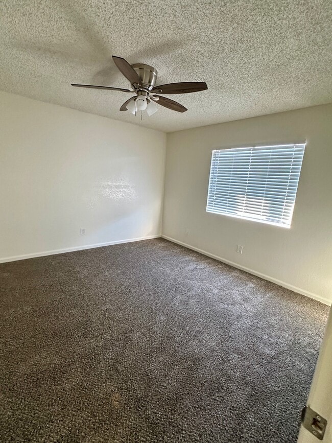Bedrooms with walk-in Closets - 4804 Maybrook Ave