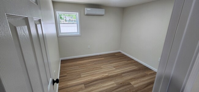 Photo - 107 Blanchard St Unit Apartment