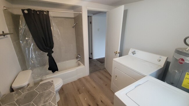 Photo - 1033a Bullard St Unit 1033A