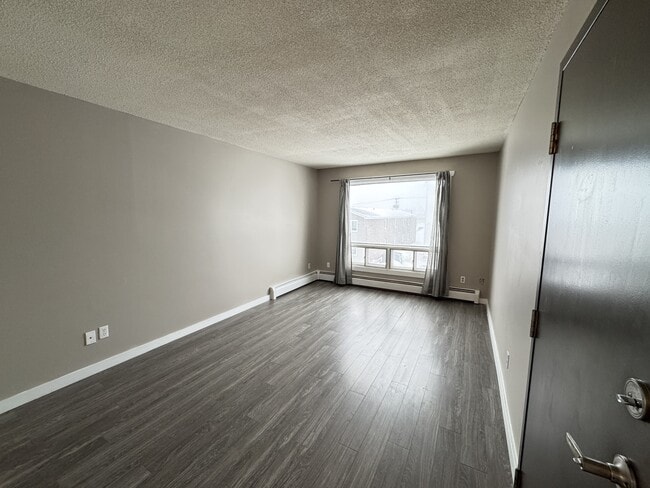 Photo - 17 Joyce Ave Unit 9