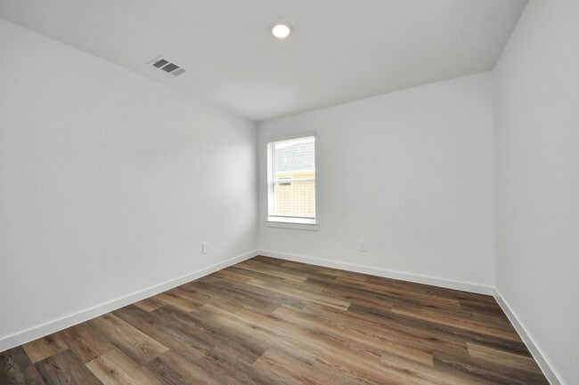 Photo - 9035 Rose Water Trl