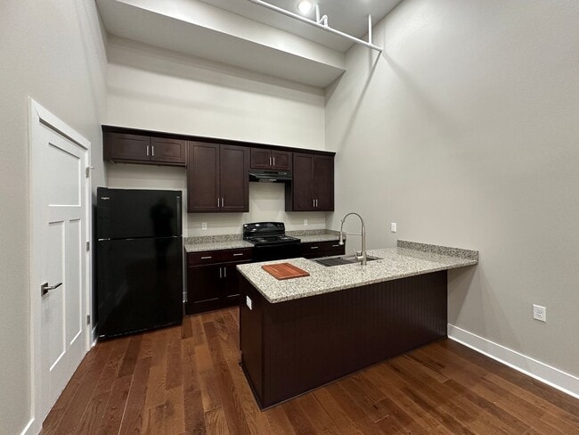 Photo - 151 W Main St Unit 2