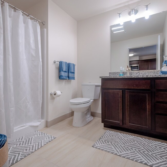 Glenville Circle North Bathroom
