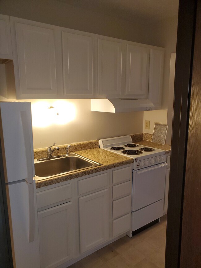 Photo - 161 Hubbard W Ave Unit 202