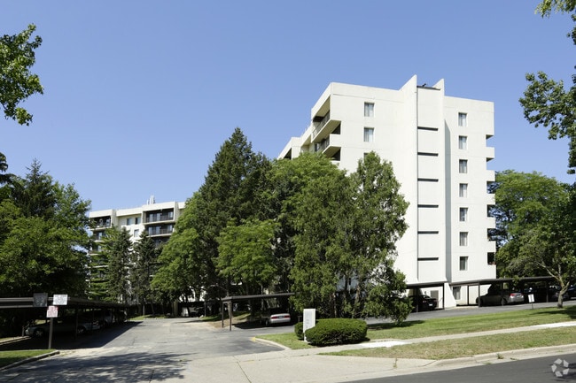 Photo - Viewpointe Apartments