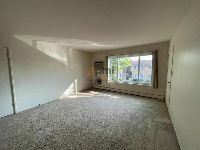 Photo - 111 Harrington Ave Unit Apt 16