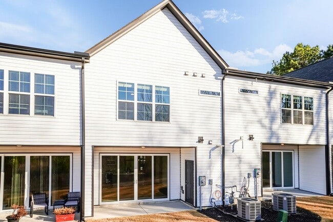 Photo - New Construction Modern Home!