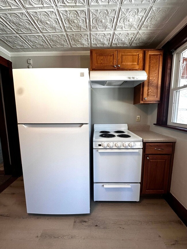 Photo - 108 Church St Unit 3