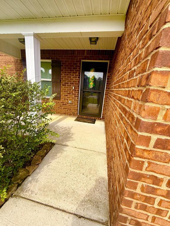 Photo - 44 Whisperwood Ln