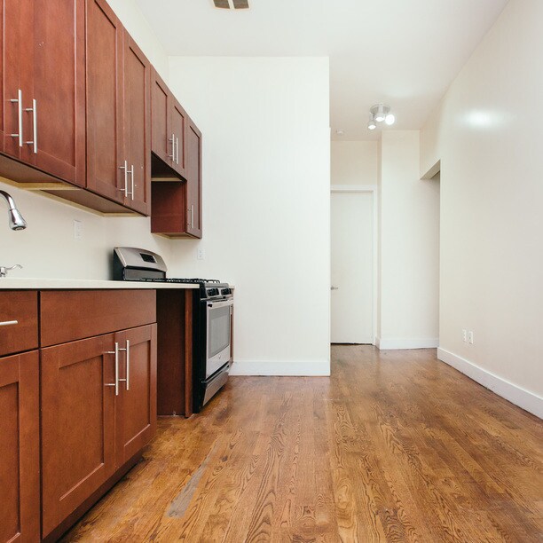Photo - 848 Madison St Apartment