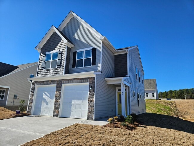 Photo - Wonderful Home! 4br 2.5Ba w/ 2 car garage!...