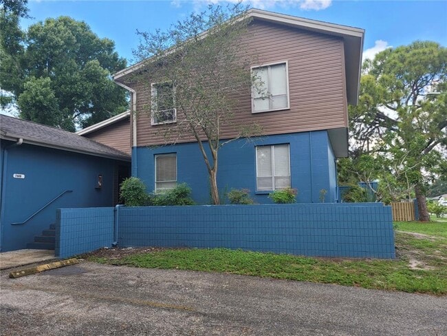 Building Photo - 7610 W Powhatan Ave Unit 1