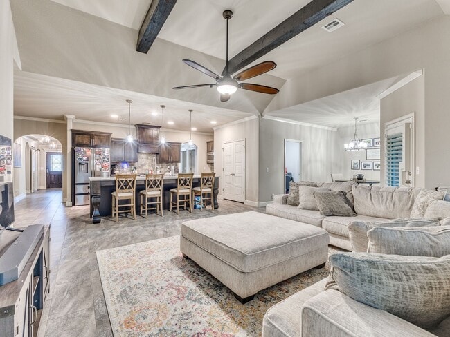 Photo - 2606 W Baton Rouge Pl