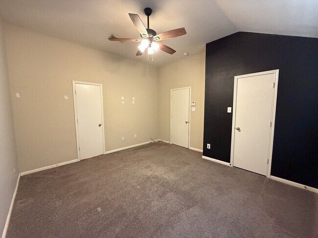 Photo - 2746 Hidden Spring Falls