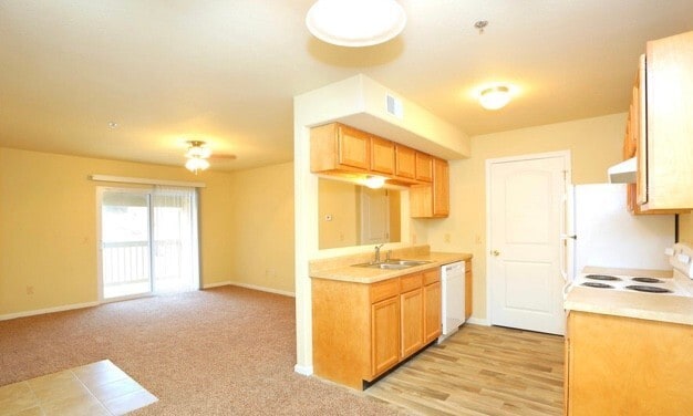 Photo - Hurry in this unit won't last long! Unit R101