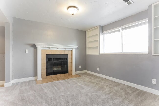 Photo - 16296 Beauty Bush Pl