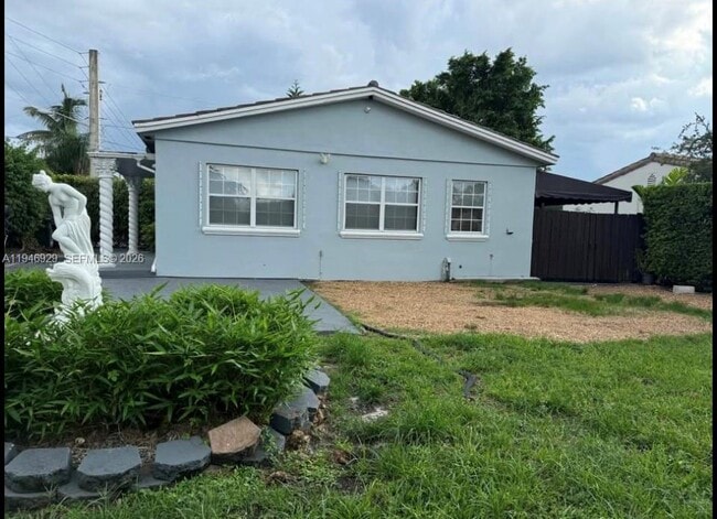 Photo - 2400 SW 62nd Ave