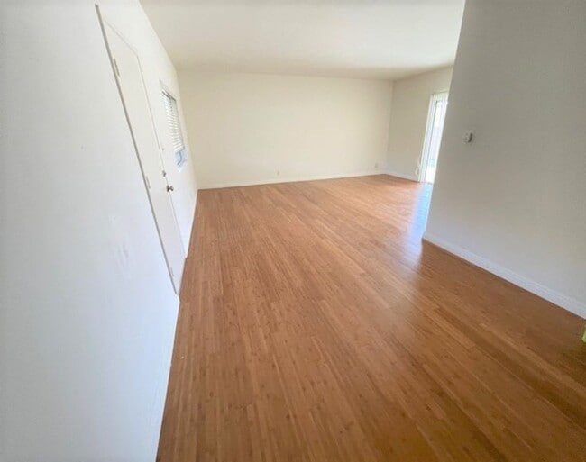 Photo - SPACIOUS 3BR/2BA HOME IN LAKEWOOD