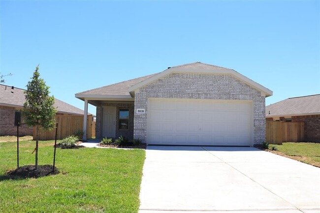 Building Photo - 8839 Wooster Trails Dr Rental