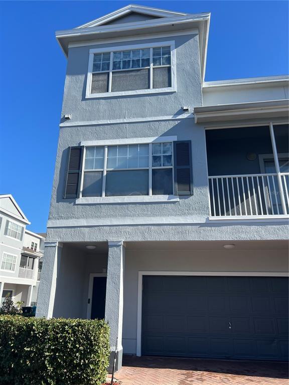 Photo - 2262 Grand Central Pkwy