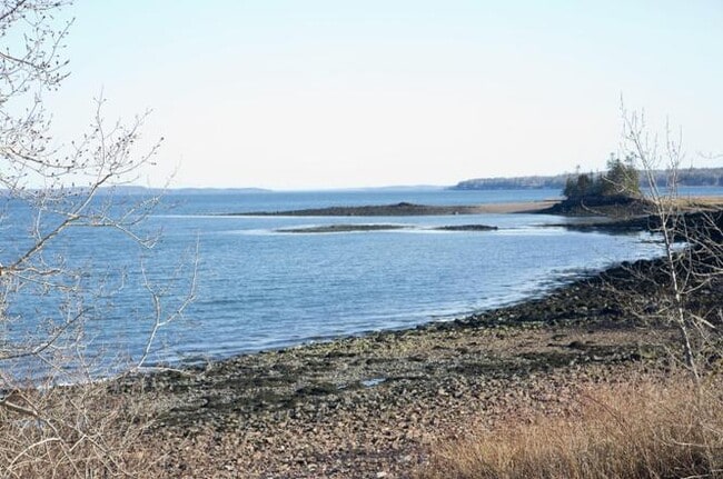 Photo - 24 Gravel Rd
