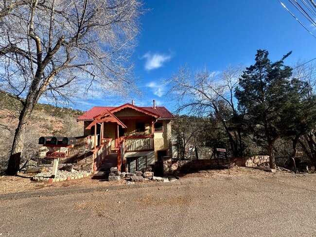 Photo - Cave Ave Unit #1