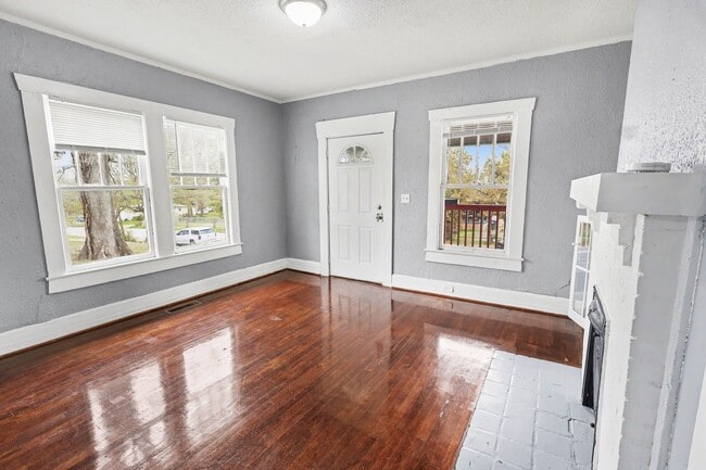 2335 20th Place Ensley