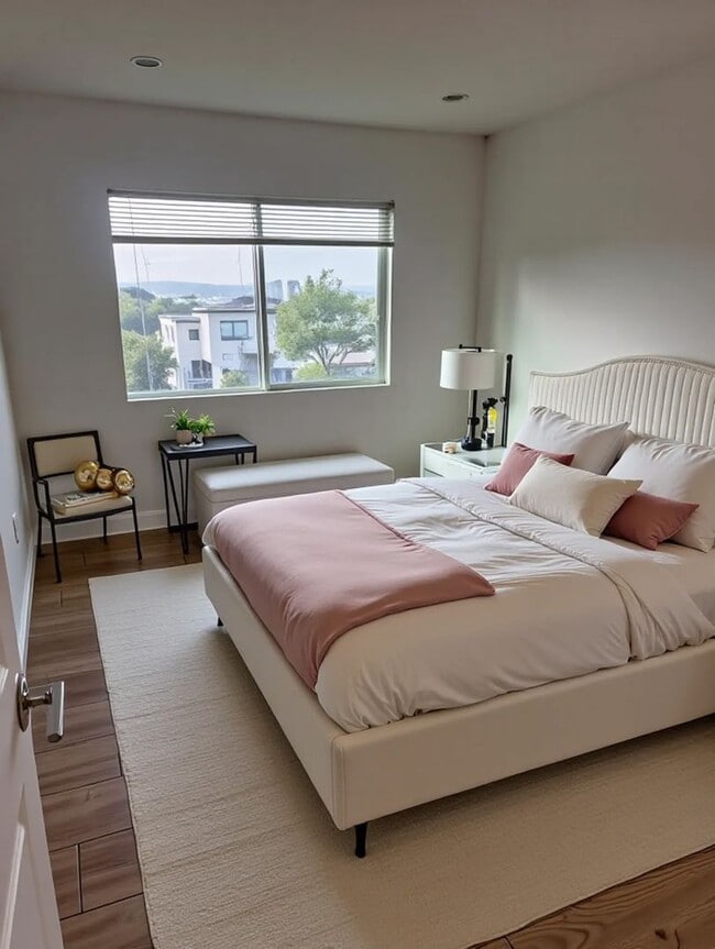Photo - Newly renovated One Bedroom One bathrood apartment Unit 4