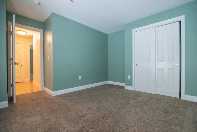 Bedroom - 92 Eastern Ave Unit 1O2